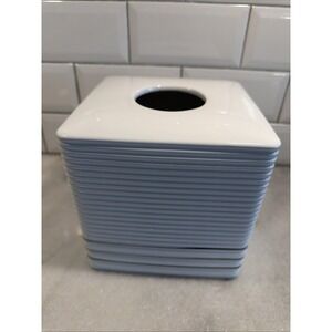 J‎ Queens New York CeramicTissue Box Holder White/silver Trim GW997